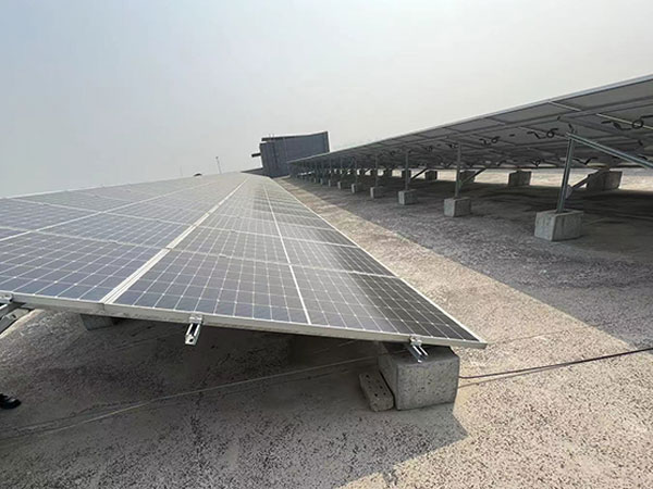 影響光伏板發(fā)電量的因素知多少？